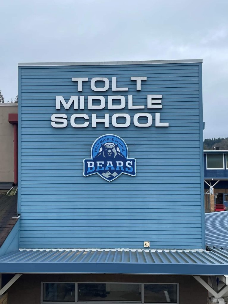 Go Tolt BEARS! - Carnation Elementary PTSA